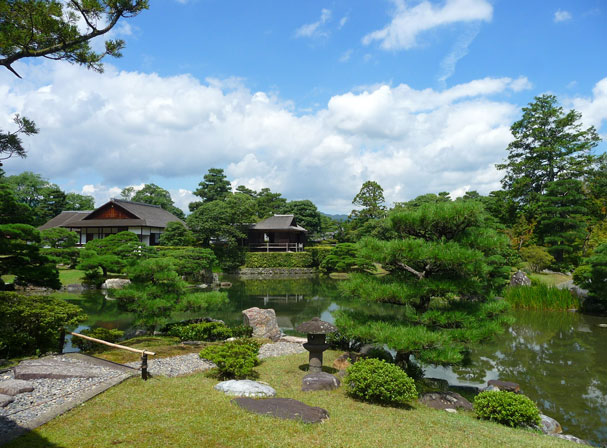桂離宮 京都 の行き方と観光の見どころを紹介しています